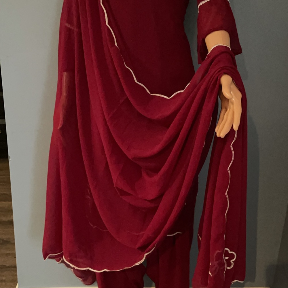 Indianoutfits - Picture 3 of 6